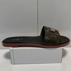 Brown Leather Locket Sandal Slide